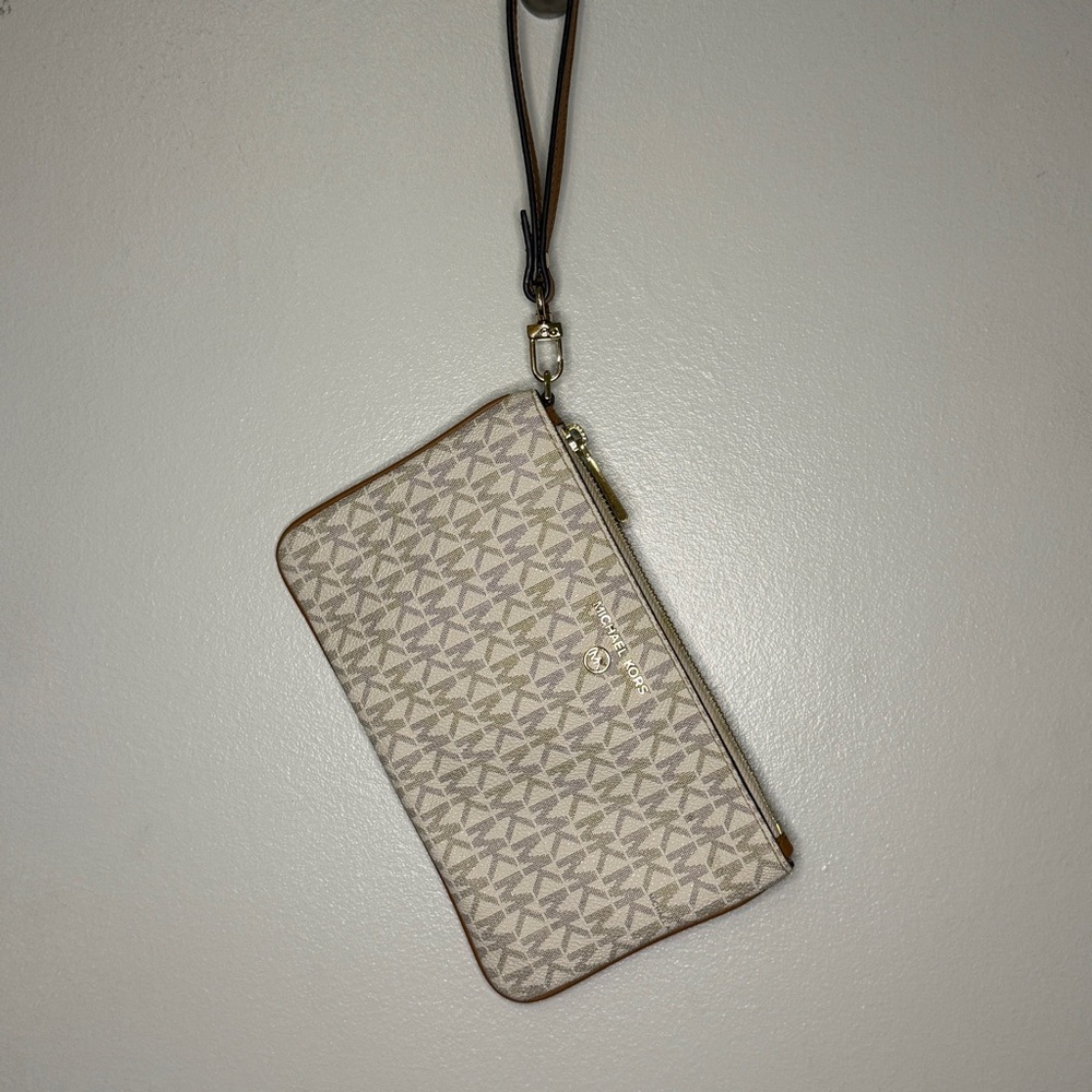 Michael Kors Cream and Brown Signature Wristlet